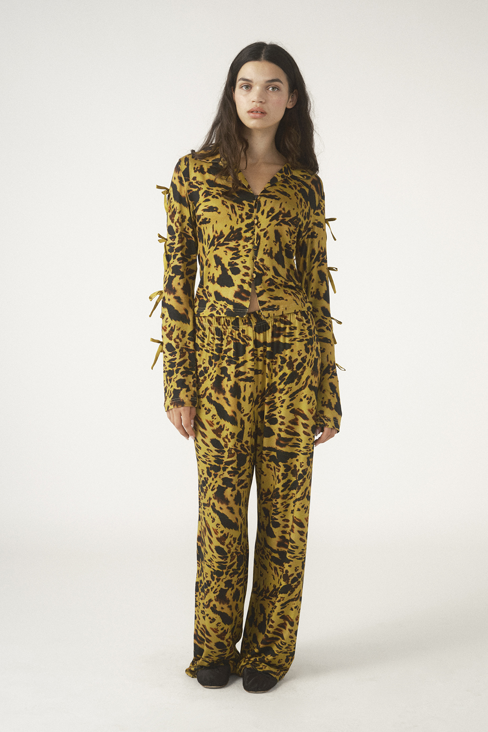 PIXIE & PEACH gwen long sleeved lounge set